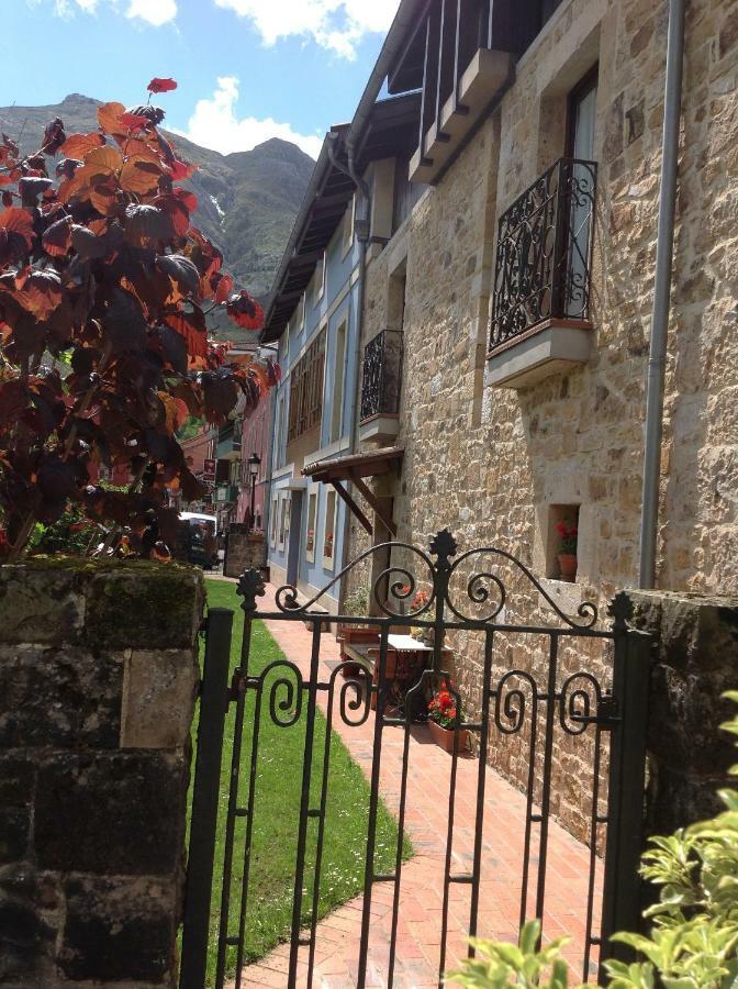 Casa De La Tila Apartman Arenas De Cabrales Kültér fotó