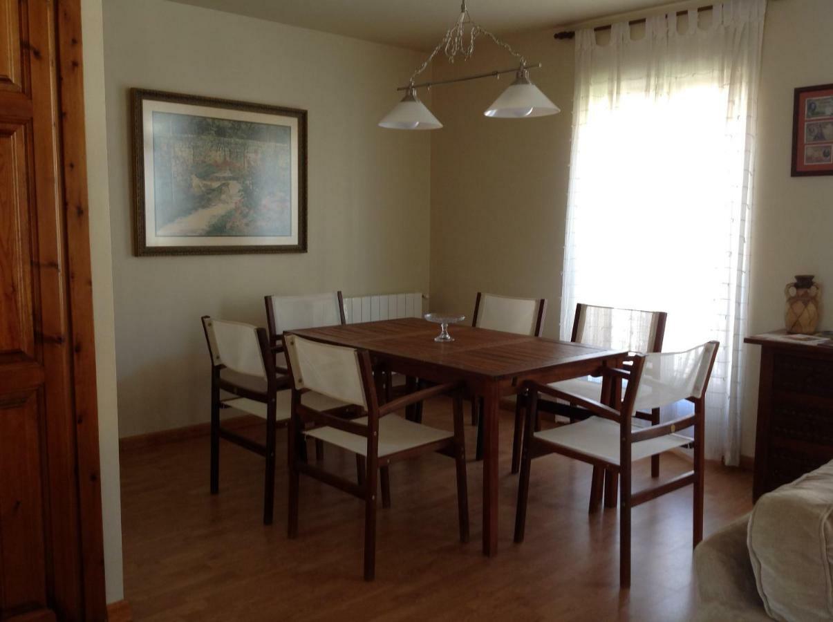 Casa De La Tila Apartman Arenas De Cabrales Kültér fotó